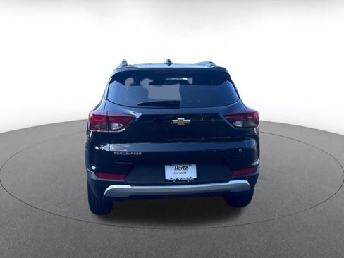 Used 2025 Chevrolet TrailBlazer LT FWD image 16