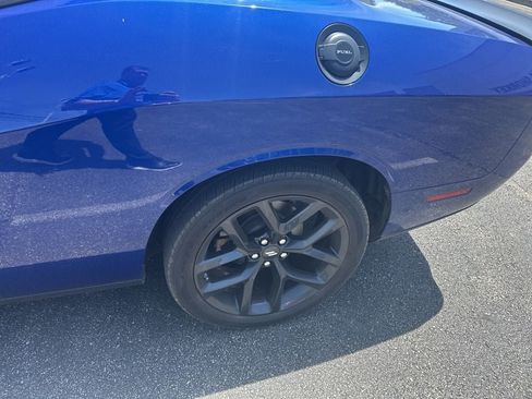 Used 2022 Dodge Challenger SXT w/ Blacktop Package RWD image 4