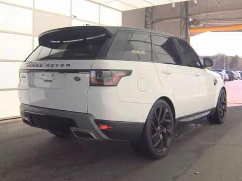 Used 2018 Land Rover Range Rover Sport SE image 5