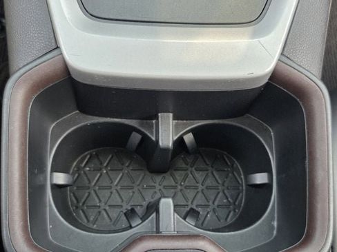 Used 2023 Toyota RAV4 Limited FWD image 23