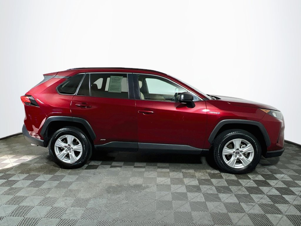 Certified 2019 Toyota RAV4 LE w/ Carpet Mat Package AWD/4WD image 8