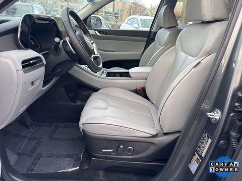 Used 2025 Hyundai Palisade SEL image 16