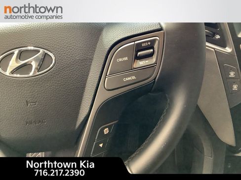 Used 2018 Hyundai Santa Fe Sport image 18