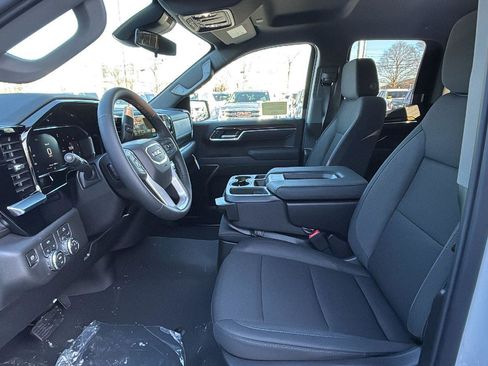 New 2026 GMC Sierra 1500 Elevation image 23