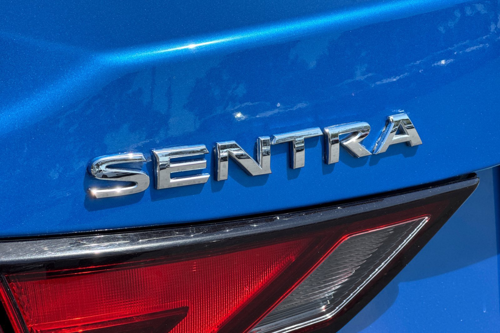 Used 2024 Nissan Sentra SV FWD image 30