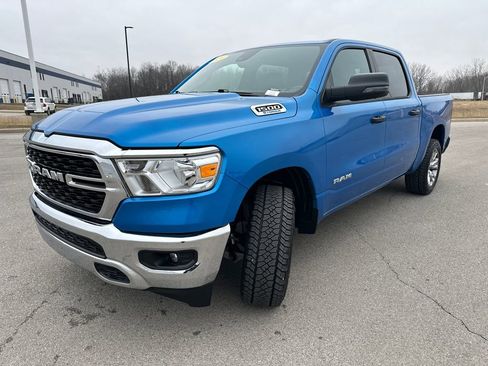 Used 2024 RAM 1500 Big Horn AWD/4WD image 7