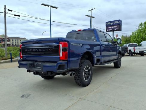 New 2026 Ford F350 Platinum w/ Tremor Off-Road Package AWD/4WD image 5
