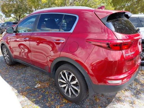 Used 2019 Kia Sportage EX image 4