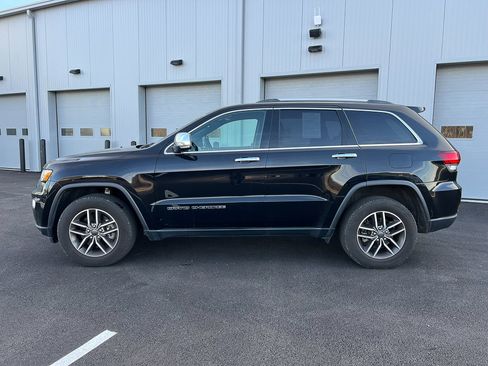 Used 2021 Jeep Grand Cherokee Limited image 2