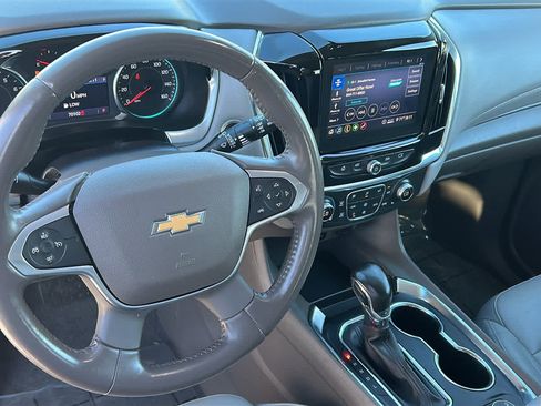Used 2021 Chevrolet Traverse LT AWD/4WD image 10