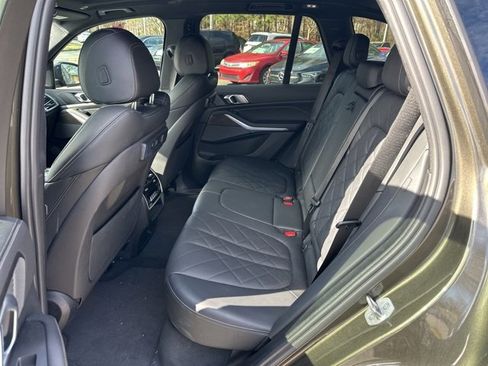Used 2023 BMW X5 sDrive40i w/ M Sport Package image 9