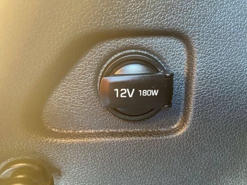 Used 2021 Hyundai Tucson Limited AWD/4WD image 18