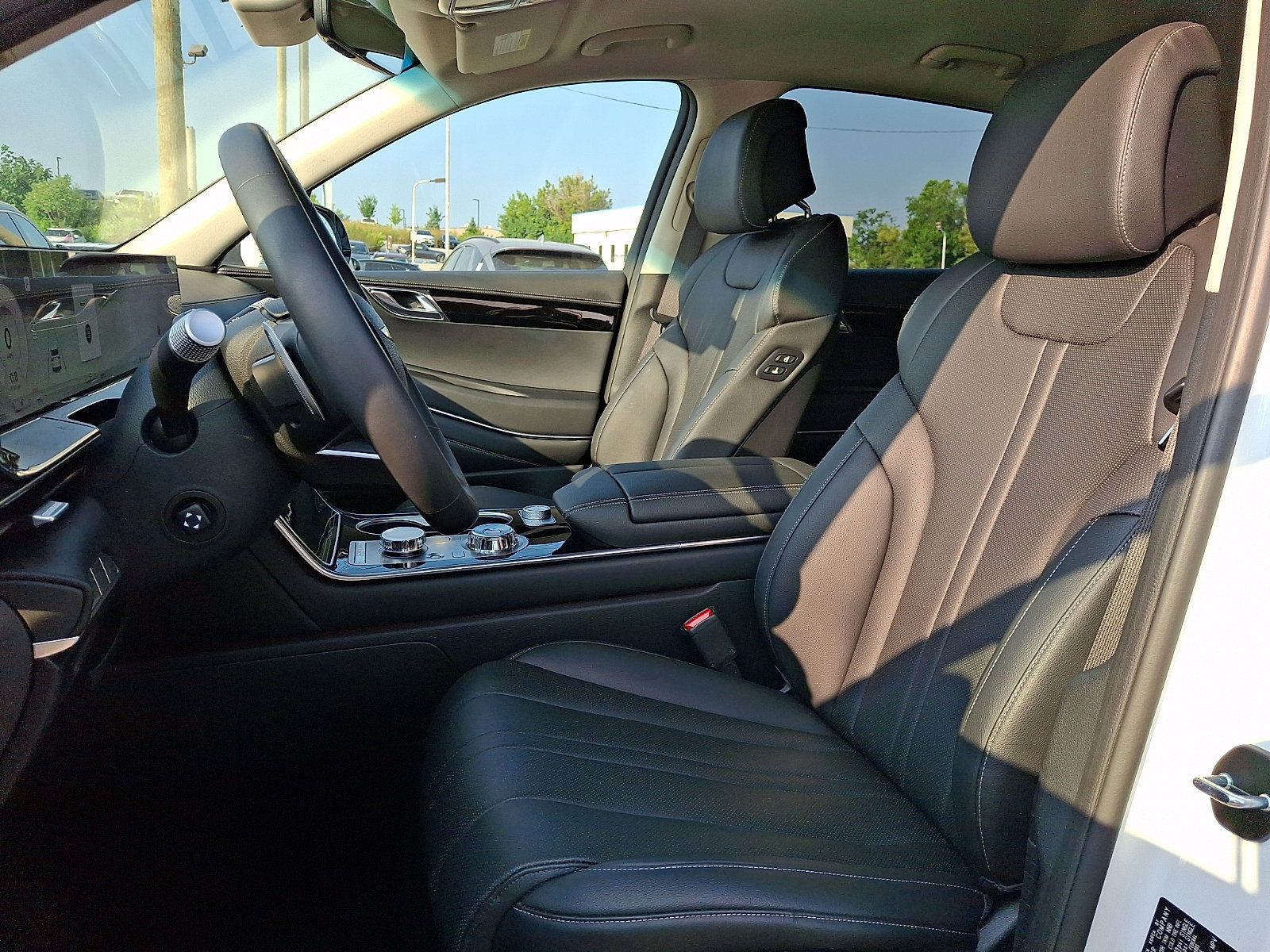 Certified 2026 Genesis GV80 2.5T AWD/4WD image 13