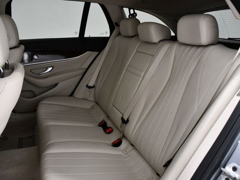 Used 2019 Mercedes-Benz E 450 4MATIC Wagon image 21