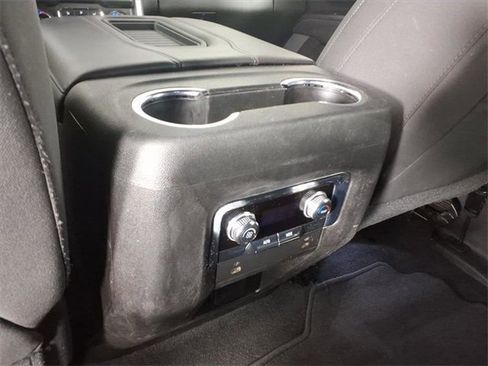 Used 2021 GMC Yukon SLE w/ Max Trailering Package image 17