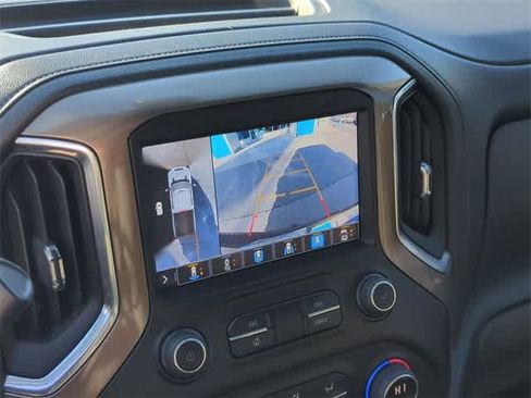 Used 2022 Chevrolet Silverado 2500 High Country w/ Z71 Off-Road Package image 14