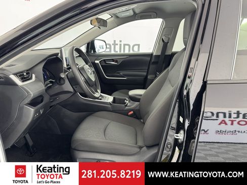 Certified 2025 Toyota RAV4 XLE image 16