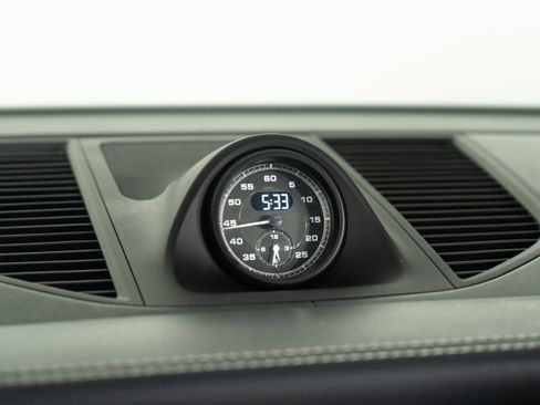 Used 2023 Porsche Macan GTS w/ GTS Sport Package image 38