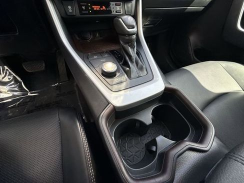 Used 2020 Toyota RAV4 Limited w/ Limited Grade Weather Package image 21