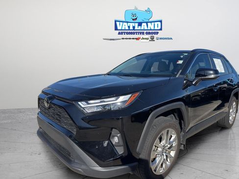 Used 2024 Toyota RAV4 XLE Premium image 35