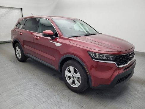 Used 2023 Kia Sorento LX FWD image 11