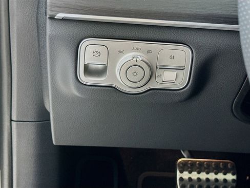 New 2026 Mercedes-Benz GLS 450 4MATIC image 11