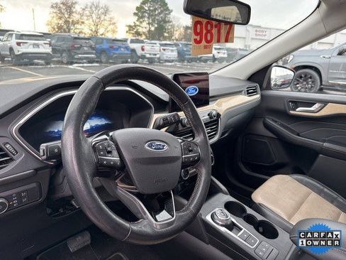 Used 2022 Ford Escape Titanium w/ Titanium Elite Package image 15