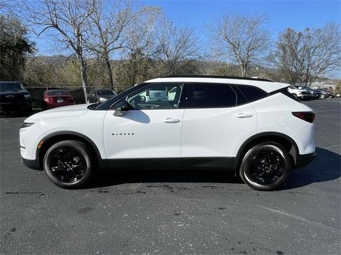 New 2026 Chevrolet Blazer LT w/ Convenience Package image 2