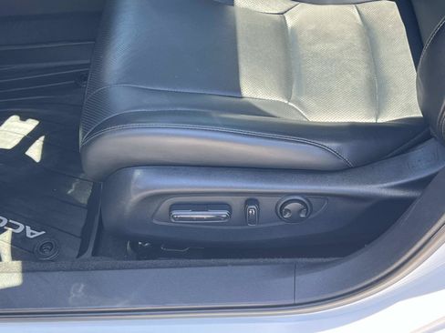Certified 2023 Honda Accord Touring image 18