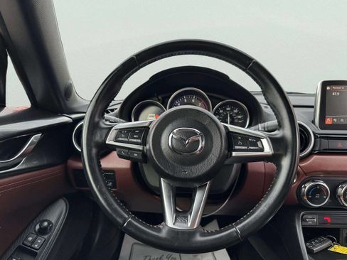 Used 2017 MAZDA MX-5 Miata RF Grand Touring RWD image 16
