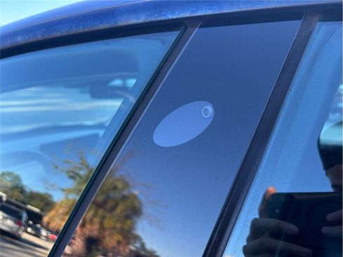 Used 2022 Tesla Model 3 Long Range image 17