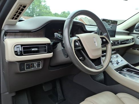 Used 2020 Lincoln Aviator Reserve w/ Equipment Group 201A AWD/4WD image 14