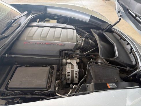 Used 2014 Chevrolet Corvette Stingray Convertible w/ 2LT Preferred Equipment Group image 29