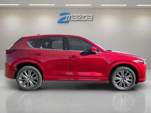 Used 2025 MAZDA CX-5 Signature image 6
