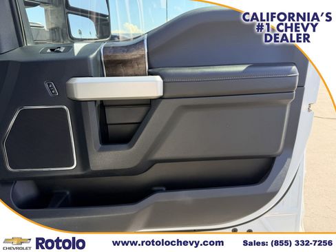 Used 2022 Ford F250 Lariat w/ Lariat Value Package AWD/4WD image 9