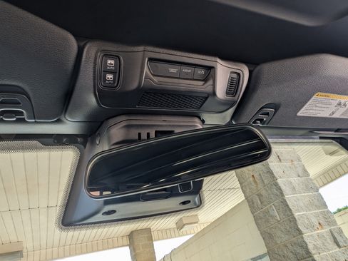 Used 2025 Jeep Wrangler Unlimited Rubicon 4xe w/ Convenience Group image 29