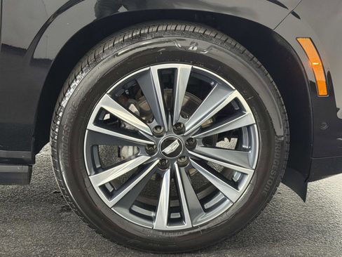 Used 2025 Cadillac Escalade Sport w/ Touring Package image 19