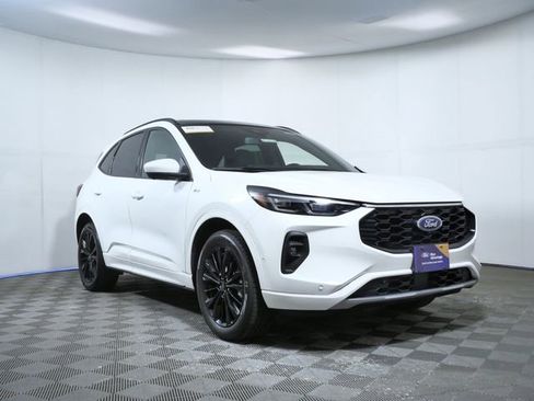 Certified 2024 Ford Escape ST-Line Elite w/ Premium Technology Package AWD/4WD image 1