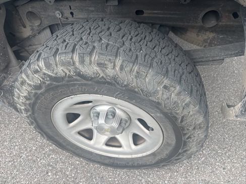 Used 2017 Chevrolet Silverado 1500 W/T w/ Trailering Package image 10