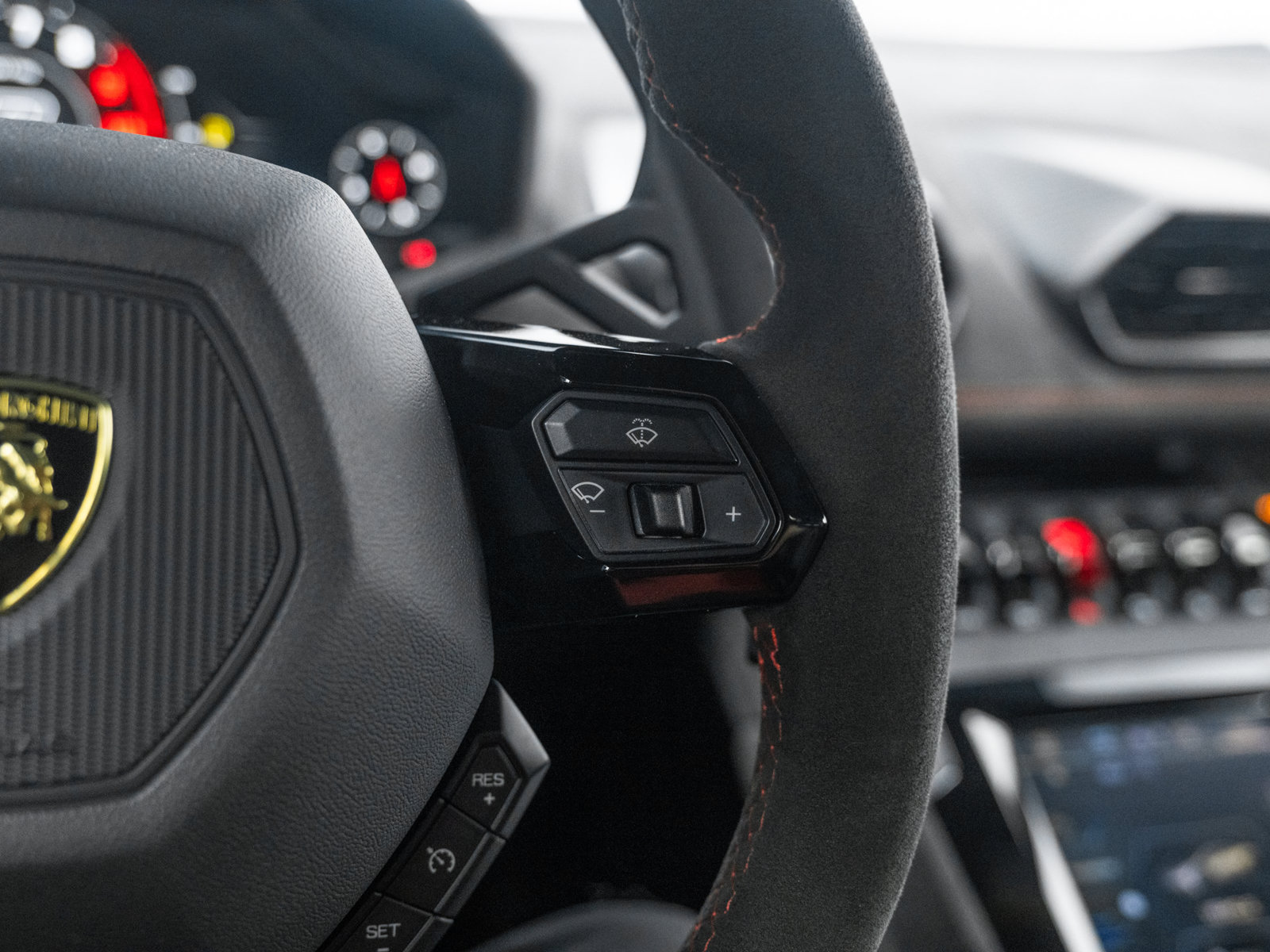 Used 2023 Lamborghini Huracan Sterrato AWD/4WD image 47