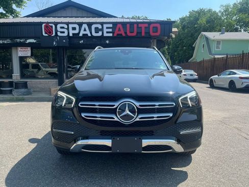 Used 2023 Mercedes-Benz GLE 450 4MATIC image 2