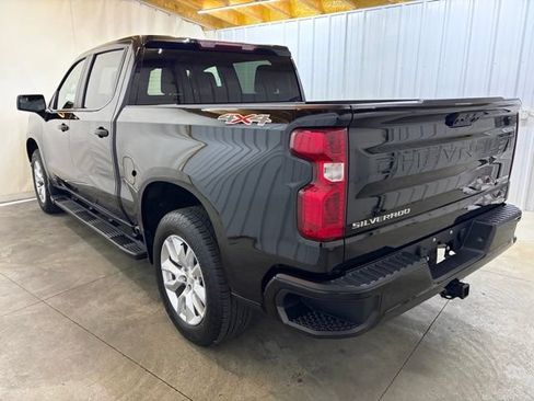 Used 2023 Chevrolet Silverado 1500 Custom AWD/4WD image 8