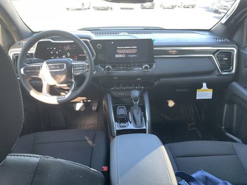 New 2026 GMC Canyon Elevation w/ Convenience Package image 12