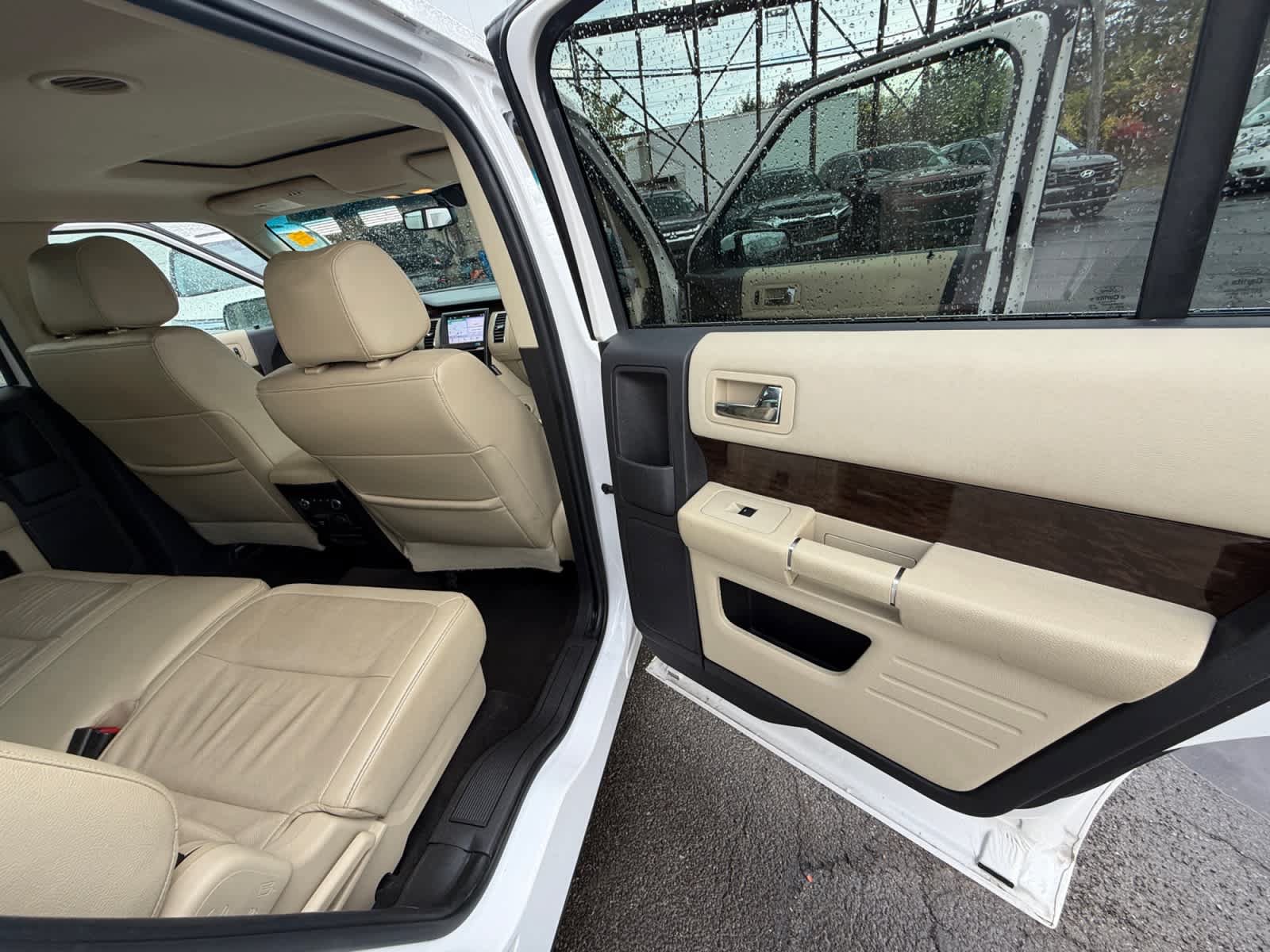 Used 2019 Ford Flex Limited w/ Equipment Group 303A AWD/4WD image 39