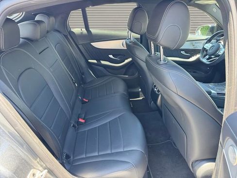 Used 2023 Mercedes-Benz GLC 300 4MATIC Coupe image 17
