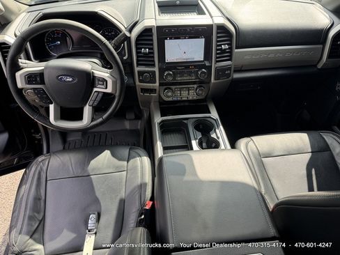 Used 2019 Ford F250 Lariat w/ Lariat Ultimate Package AWD/4WD image 28