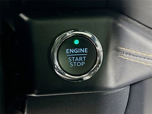 Used 2023 Ford Expedition Platinum image 18