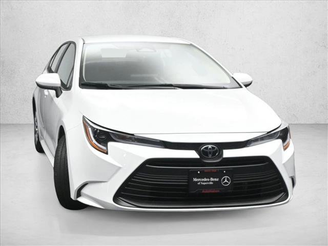 Used 2025 Toyota Corolla LE FWD image 3