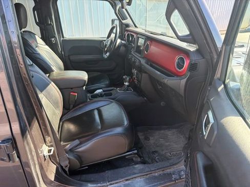 Used 2020 Jeep Gladiator Rubicon w/ Dual Top Group AWD/4WD image 22