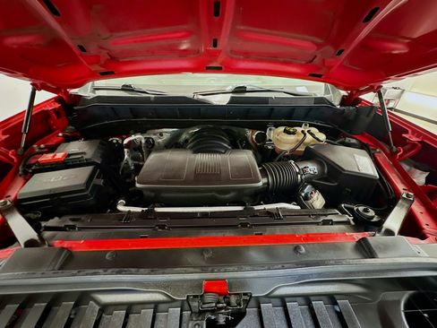 Used 2020 Chevrolet Silverado 1500 Custom Trail Boss w/ Custom Convenience Package AWD/4WD image 34